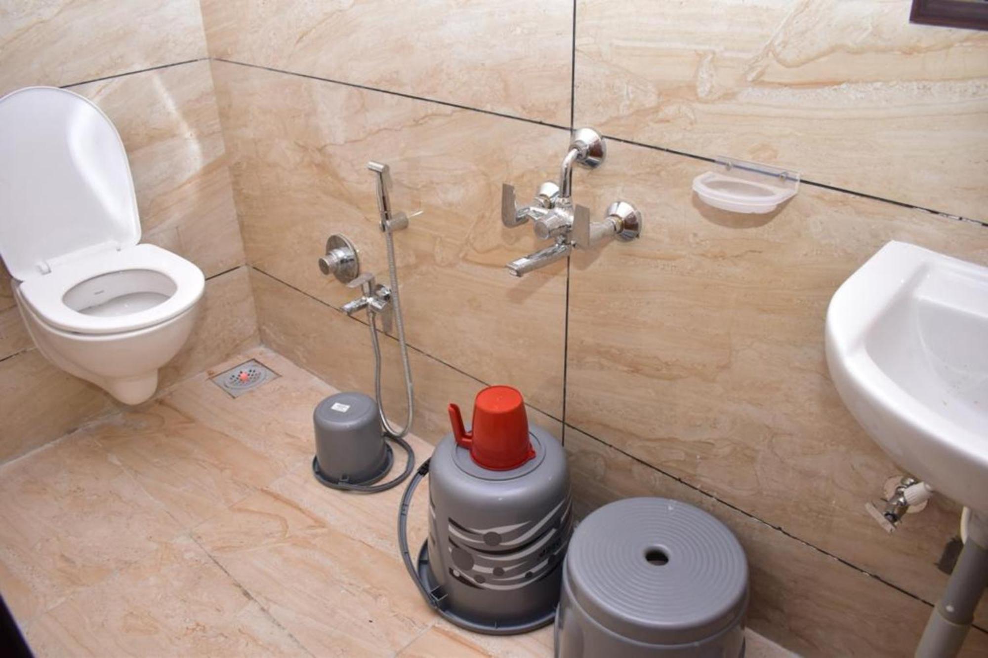 Hotel Sai Sandesh Ширди Екстериор снимка
